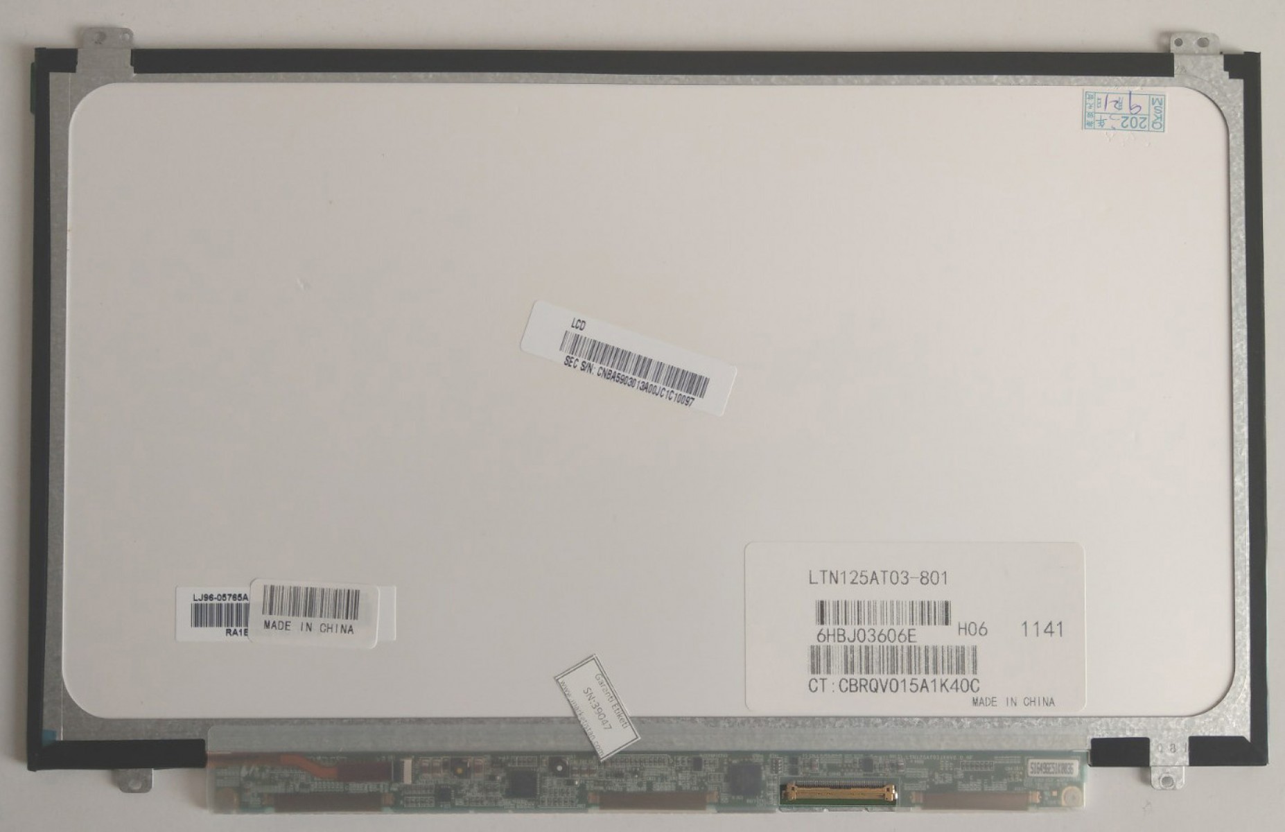 LTN125AT03-801 Uyumlu 12.5" Ekran Panel 40 Pin LTN125AT03-801 Uyumlu 12.5" Ekran Panel 40 Pin